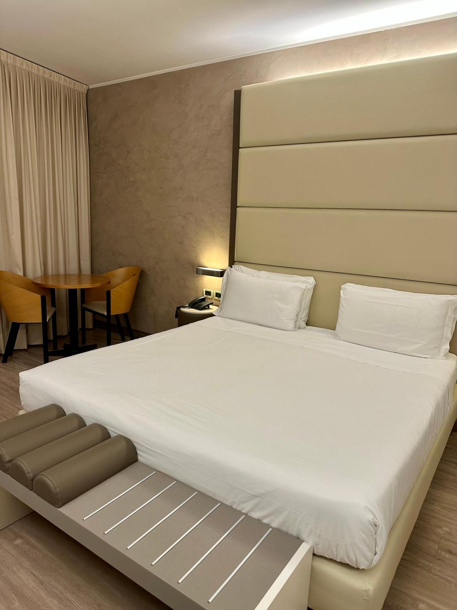 Park Hotel Ai Pini & Restaurant Ai Pini Mestre Ngoại thất bức ảnh